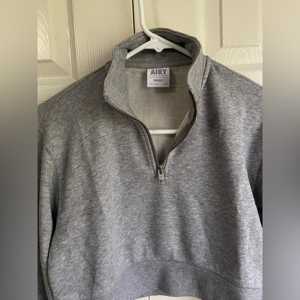 New Aritzia TNA Airy Perfect Grey Quarter-Zip Pullover French Terry Sweatshirt - Picture 8 of 12